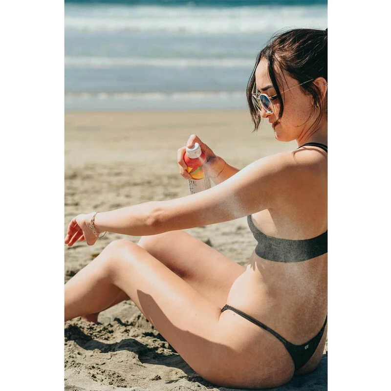 BARE REPUBLIC Mineral SPF 30 Citrus-Cooler Sunscreen Spray, 6oz. 6 BARE REPUBLIC Mineral SPF 30 Citrus-Cooler Sunscreen Spray, 6oz. - Image 4