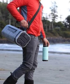 PELICAN PRODUCTS Dayventure Sling Cooler -Outdoor Living shop 19458314 8 1500.23082019013030