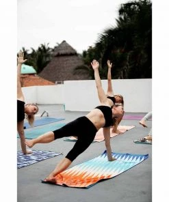 NOMADIX Single Sided Print Beach Towel -Outdoor Living shop 19923986 6 1500.02062021113014