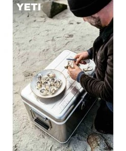 YETI V-Series Stainless Steel Cooler -Outdoor Living shop 19930213 8 1500.07072020023037