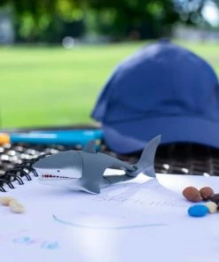 SUN COMPANY Shark LifeLight LED Key Chain Light -Outdoor Living shop 9061706 4 1500.30092021023031